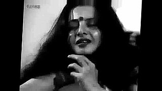 rekha hot song in the night