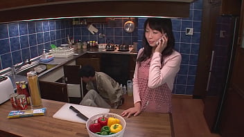japanese sister in housewife