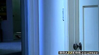 download brazzers mom and son in hotel yoga