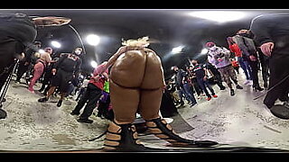 huge phat ass blavk anf latina girls bouncing ass on dildo