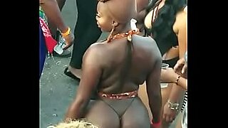 ebony thots in mini skirts candid upskirt big booty see thru