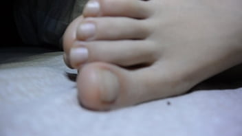 kehlani feet