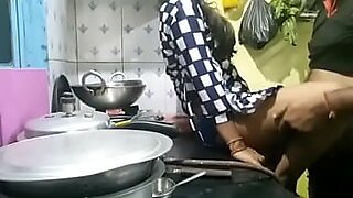 malayalam actress amala paul leaked bathroom video