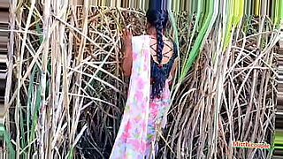 indian village girlfriend radwap in fourst
