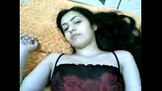 amateur curvy wife gangbangded at home