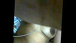 video cewek ngocok memek horny masturbasi di kamar mandi