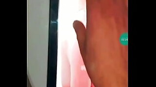 hot kareena kapoor sexy video