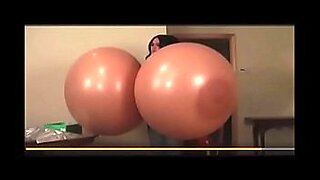 juggy blonde shows big boobs sucks stiff shaft