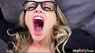 sleeping mother fuck porn video america
