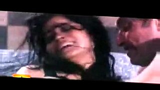 pakistani sleeping girl press boobs