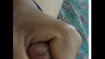 shy wife swducwd during oil massage