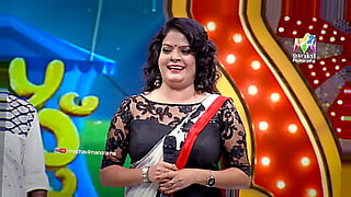 bottom cum on tamil actress rayhika sarathkumar