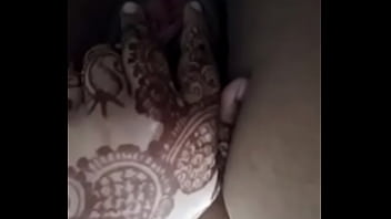 indian mom bedroom son sleeping in night 3gp sex video free downl6