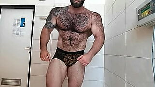 muscle bear big cock