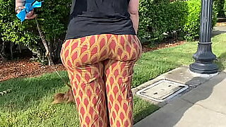 wide ass ladyboy