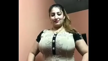 indain hot mom