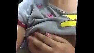 thai girl keeps sucking while he cums downs her throat