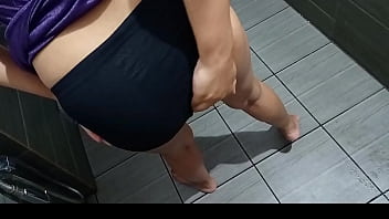 girlfriend self fingering video in own web cam