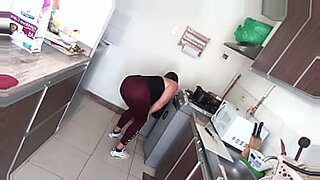 seachfriends wife surprise in kitchen