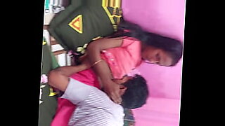 dasi mom foge by son