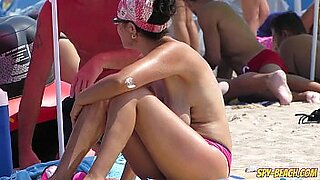 beach voyeur swinger