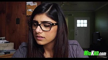 mia khalifa with his bf