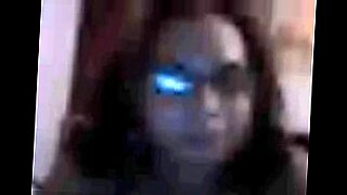 hermosa mujer madura se masturba por webcam
