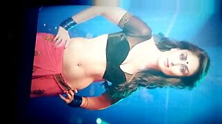 indian bollywood actress kareena kapoor hot porn