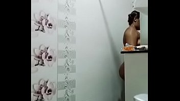 brazzers bath room
