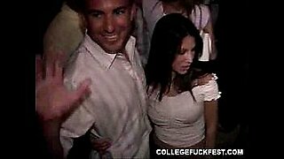 bridesmaids suck stripper cock at party