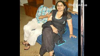 indian housewife talk dirty in hindi on web cam4