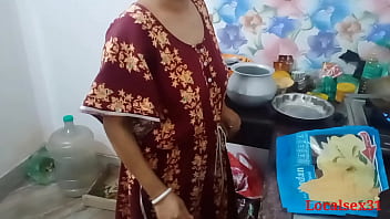 desi village bhabhi removing saree sex smoking drinking wine