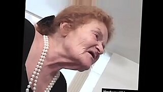old granny blowjob swallow