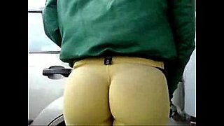 blouse candid ass